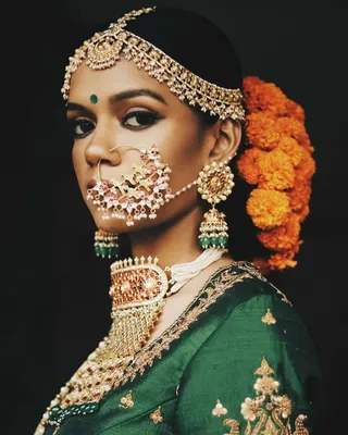 3,980 Likes, 28 Comments - Orange The Salon (@aanalsavaliya) on Instagram:  “My Mon… | Indian bridal hairstyles, Simple wedding hairstyles, Indian  wedding hairstyles