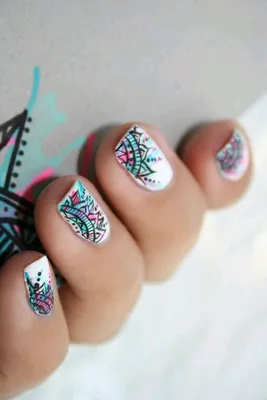 Восточные мотивы или 30 идей для маникюра в индийском стиле | Nail art,  Nail art designs, Nails inspiration