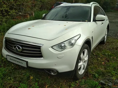 Купить Инфинити ФХ37 13 год в Москве, Продается INFINITI FX37S, черная на  черном салоне, 4WD, АКПП, с пробегом 140350 км, б/у, черный, бензин, 3.7  литра