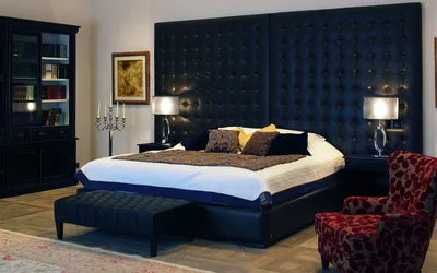 Спальня в классическом стиле с темной мебелью - Дизайн интерьера квартиры  на ул. Широтная, г. Тюмень 90 кв. м. - Квартиры - Дизайн интерьеров -
