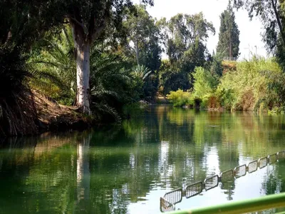 Река Иордан Израиль стоковое фото. изображение насчитывающей баптиста -  45378452