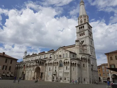 Romantic stops in and around Modena - VisitModena