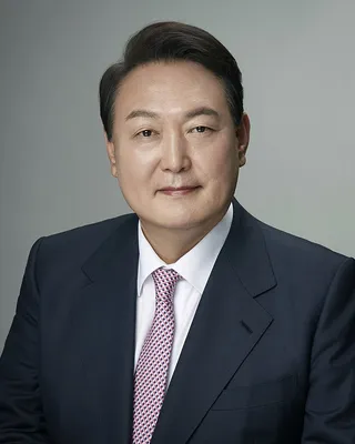 Юн Сок Йоль — Вікіпедія