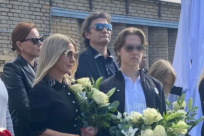 Жена Шатунова попала в больницу после смерти певца