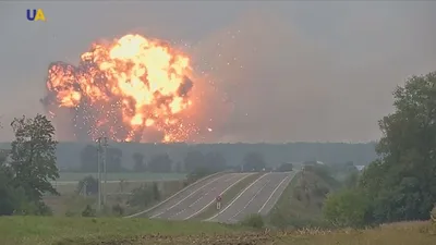 В Винницкой области горят склады с боеприпасами в Калиновке (видео) |  Сегодня