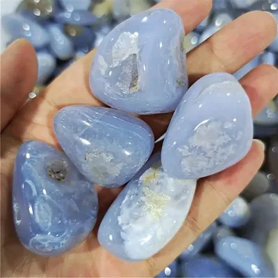 Купить натуральные бусины из камня агат голубой 10 мм в интернет магазине  www.dulcetstone.ru