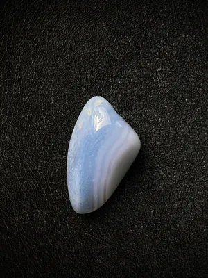 Бусы из натурального кружевного халцедона (голубой агат) голубого цвета –  купить недорого изделие из натуральных камней в интернет-магазине Космея