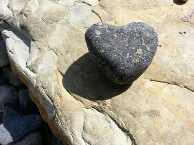Файл:Каменное сердце. Судак.jpg — Википедия