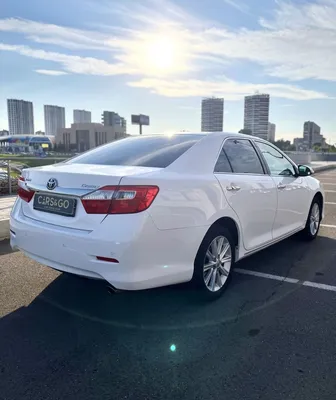 Премиум дефлекторы окон для Toyota Camry (5055) с молдингом из нержавейки в  интернет магазине Homato.ru