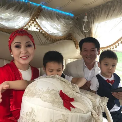 6 самых счастливых семейных пар Казахстана