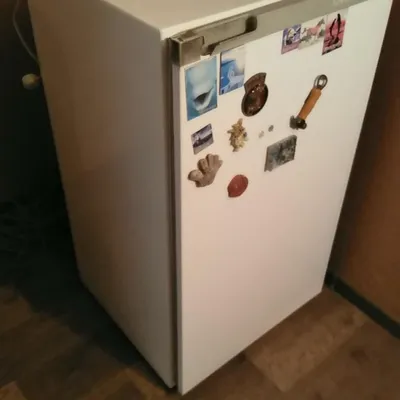 Холодильник Кристалл – купить в Петрозаводске, цена 1 000 руб., продано 15  апреля 2018 – Холодильники