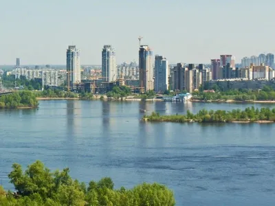 Вода в Днепре поднимается - фото затопления Киева | РБК Украина