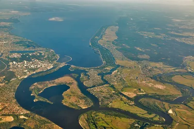 Небезпечна краса Київського моря | Київське море – одне з найбільш  мальовничих, але й небезпечних місць Києва 🙌🏻 Які секрети приховує дно \" моря\" розповідаємо тут: https://bit.ly/2DhmiLl | By Великий Київ | Facebook