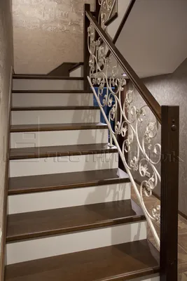 Лестницы в классическом стиле: особенности классического стиля