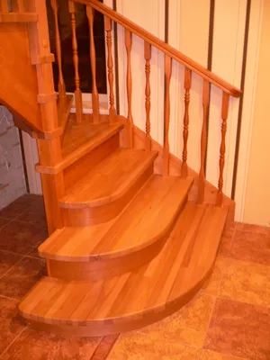 Классические лестницы из дерева | Лестница, Лестничные конструкции,  Деревянная лестница