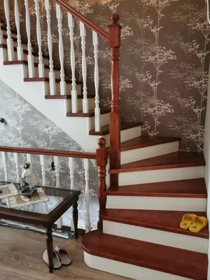 Классические лестницы с балясинами Стоковое Фото - изображение  насчитывающей декор, дворец: 28018400