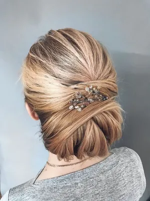 Bridal hairstyle | Свадебные прически, Классические свадебные прически,  Прически