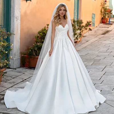Классическое Свадебное платье с V-образным вырезом, на бретельках, со  шнуровкой, свадебное платье 2022, атласное кружевное платье со шлейфом и  аппликацией | AliExpress