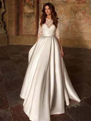 Классическое свадебное платье с атласной юбкой купить в Москве