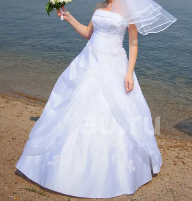Классическое свадебное платье (для беременной невесты 46-48 размера) —  купить в Красноярске. Состояние: Хорошее. Свадебные платья на  интернет-аукционе Au.ru