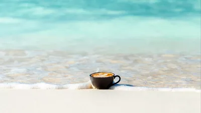 Рассвет, море, кофе... -Что ещё …» — создано в Шедевруме