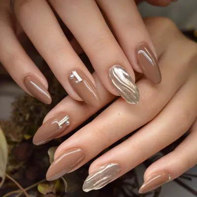 10 Iced Coffee Manicures That Are Keeping Us Cool This Summer