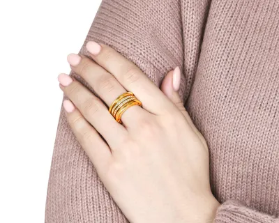 Оригинальное золотое кольцо Bvlgari B.Zero1 – купить по цене 723 500 ₽ с  доставкой в интернет-магазине Mister Diamond