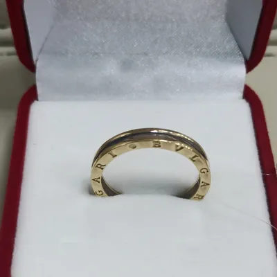 Кольцо BVLGARI B.ZERO1 REF. 356348 - «Золотое кольцо стоимостью почти 300  тыс руб. Знаменитое BVLGARI ZERO. Стоит ли своих денег? В чем особенность?  Фото на пальчике 🙌🏻» | отзывы