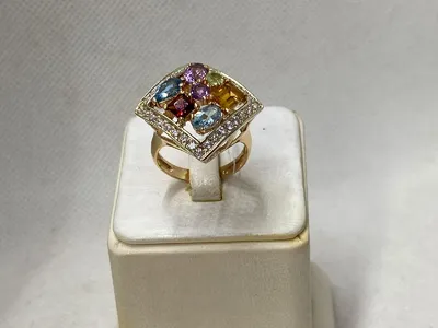 Кольцо с 93 бриллиантами из белого золота(2+3+88 камней, золото 585 пробы)-  купить в Москве за 198 100 рублей в интернет-магазине Nebo.ru, арт. 2251272