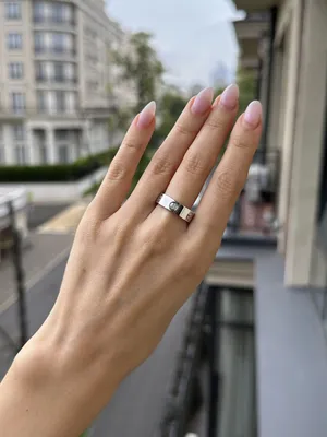 Кольцо Cartier Love 3 бриллианта купить в Москве за 335 000 руб. Женские  Белое золото С историей