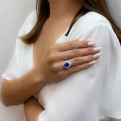 Кольцо с сапфиром и бриллиантами (арт. Т146618597) купить в ювелирном  магазине Линии Любви