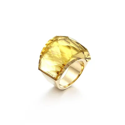 Кольцо с желтым топазом из золота - 67 фото