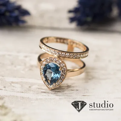 Золотое кольцо с голубым камнем женское купить в Минске в ювелирном магазине