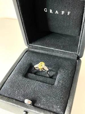 Кольцо GRAFF 2,01 ct G/VS2 Pearshape Diamond Ring GR (33841) купить в  Москве, выгодная цена - ломбард на Кутузовском