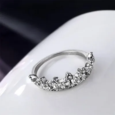 Кольцо корона \"Кассиопея\" с камнями в короне и по ободку купить от 10258  грн | EliteGold.ua