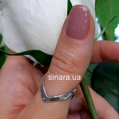 Какое кольцо на какой палец надевать: значение колец на разных пальцах