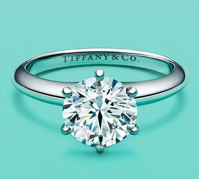Помолвочное кольцо Tiffany Harmony™ из платины с бриллиантом круглой огранки