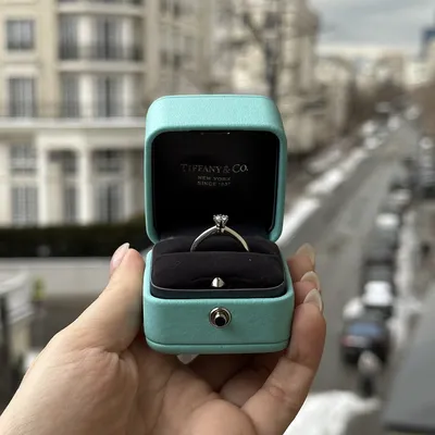 Золотое кольцо с бриллиантом в стиле Tiffany, помолвочное: 46 000 грн. -  Кольца Днепр на Olx