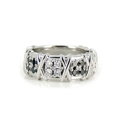 Помолвочное кольцо Tiffany с бриллиантом: фото украшений | Glamour