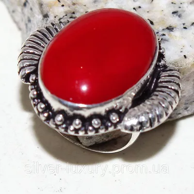 Стильное эффектное кольцо с кораллом 16.5р (ID#665309058), цена: 872 ₴,  купить на Prom.ua