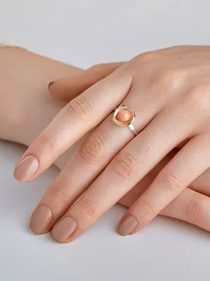 Кольцо с красным кораллом 240. Купить по самой низкой цене в  интернет-магазине ювелирной фабрики Свитозар