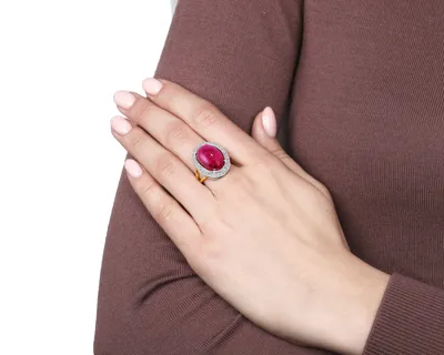 Красивое золотое кольцо с рубином и бриллиантами 0.48ct – купить по цене 92  500 ₽ с доставкой в интернет-магазине Mister Diamond