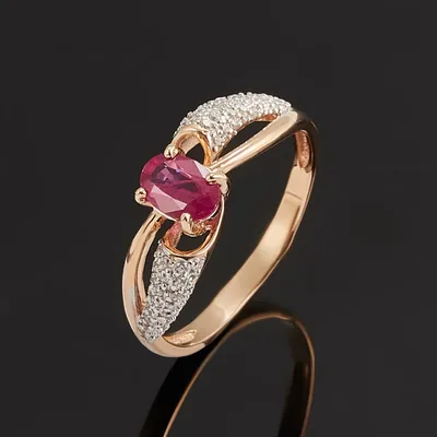 Золотое кольцо с рубином «Сердце» и бриллиантами на заказ