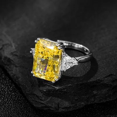 Кольцо с желтым бриллиантом 0,53 ct — Остров сокровищ