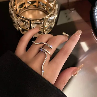 Кольцо Змея в интернет-магазине Кристалл - серебро всегда в моде