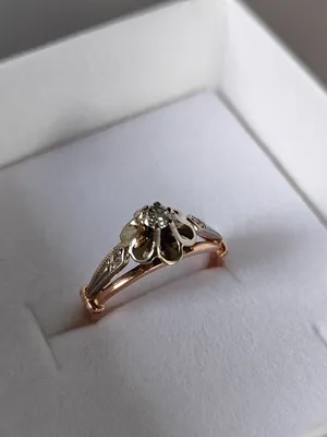 Золотое кольцо с бриллиантами СССР тюльпан - купить недорого б/у на ИЗИ  (67094933)