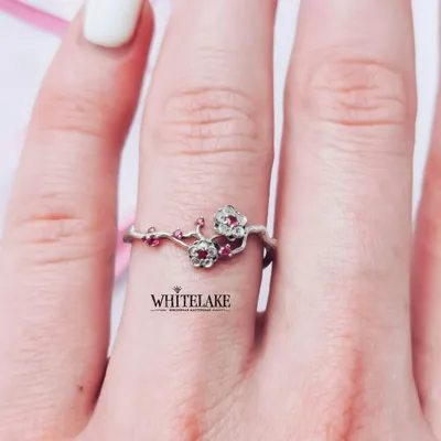 Кольца с розовыми сапфирами Цветок - купить в интернет-магазине Whitelake