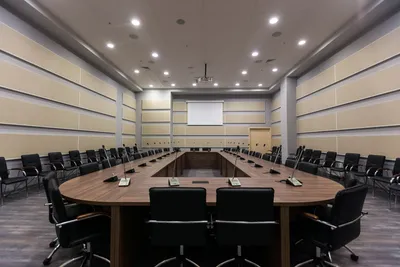 Файл:Конференц-зал С2.2 (55 мест, круглый стол).jpg — Википедия