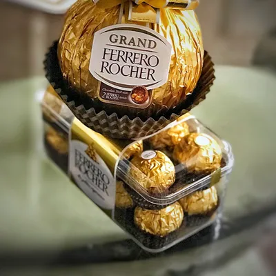 Набор конфет Ferrero Rocher 125 г - купить в Москве по цене 549 р - Magic  Flower