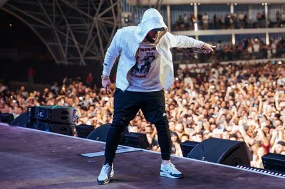 Организатор концерта Эминема в Абу Даби FLASH Entertainment: Мы хотим  получить ваши деньги, но «нам плевать на вас» | www.Eminem.pro